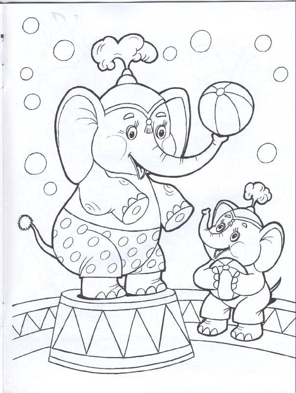 Слониха зі слоненям