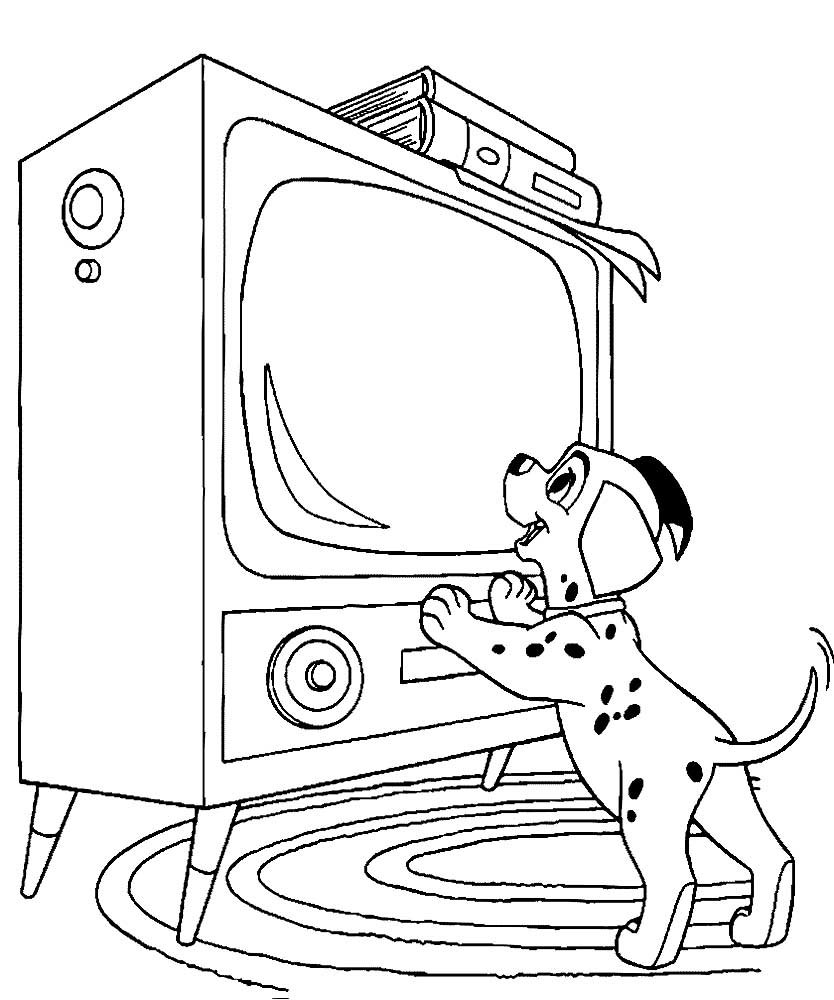 Собака біля телевізора