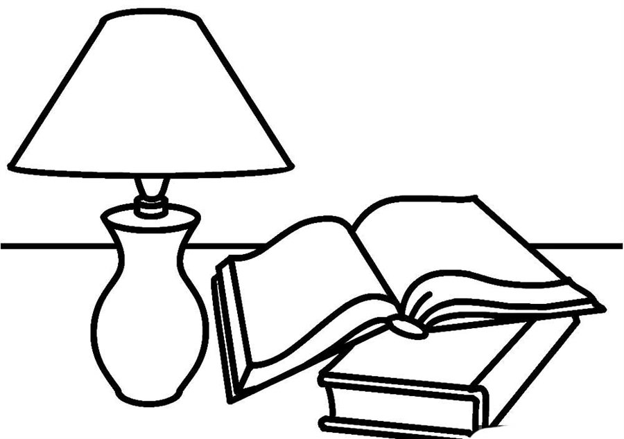 Книги і лампа